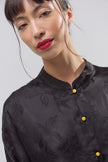 Blusa Noir de Seda Jacquard