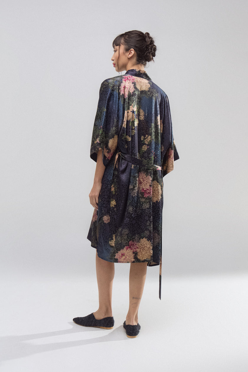 Kimono Nocturne de Seda Natural Estampada