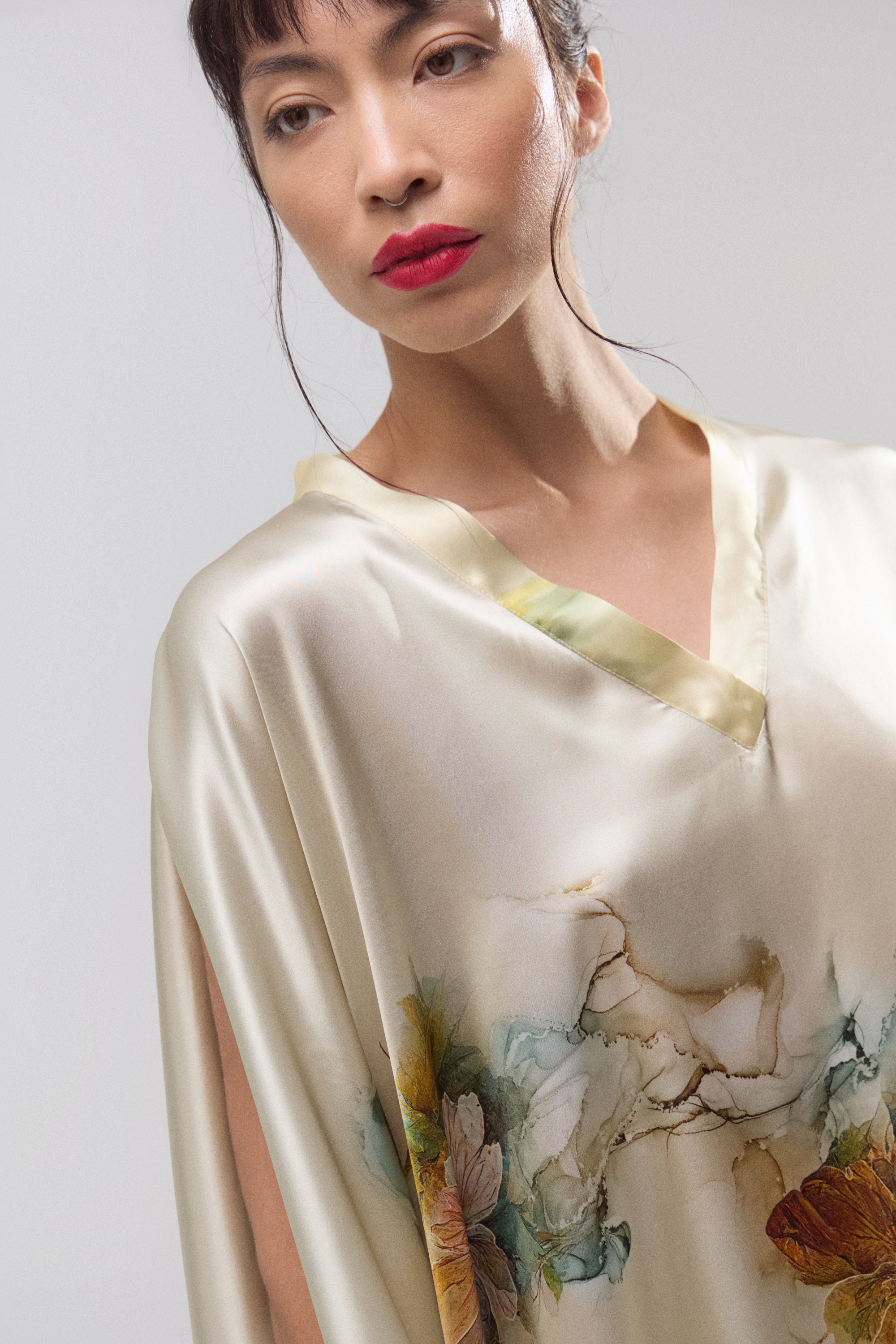 Blusa Magnolia de Seda Estampada