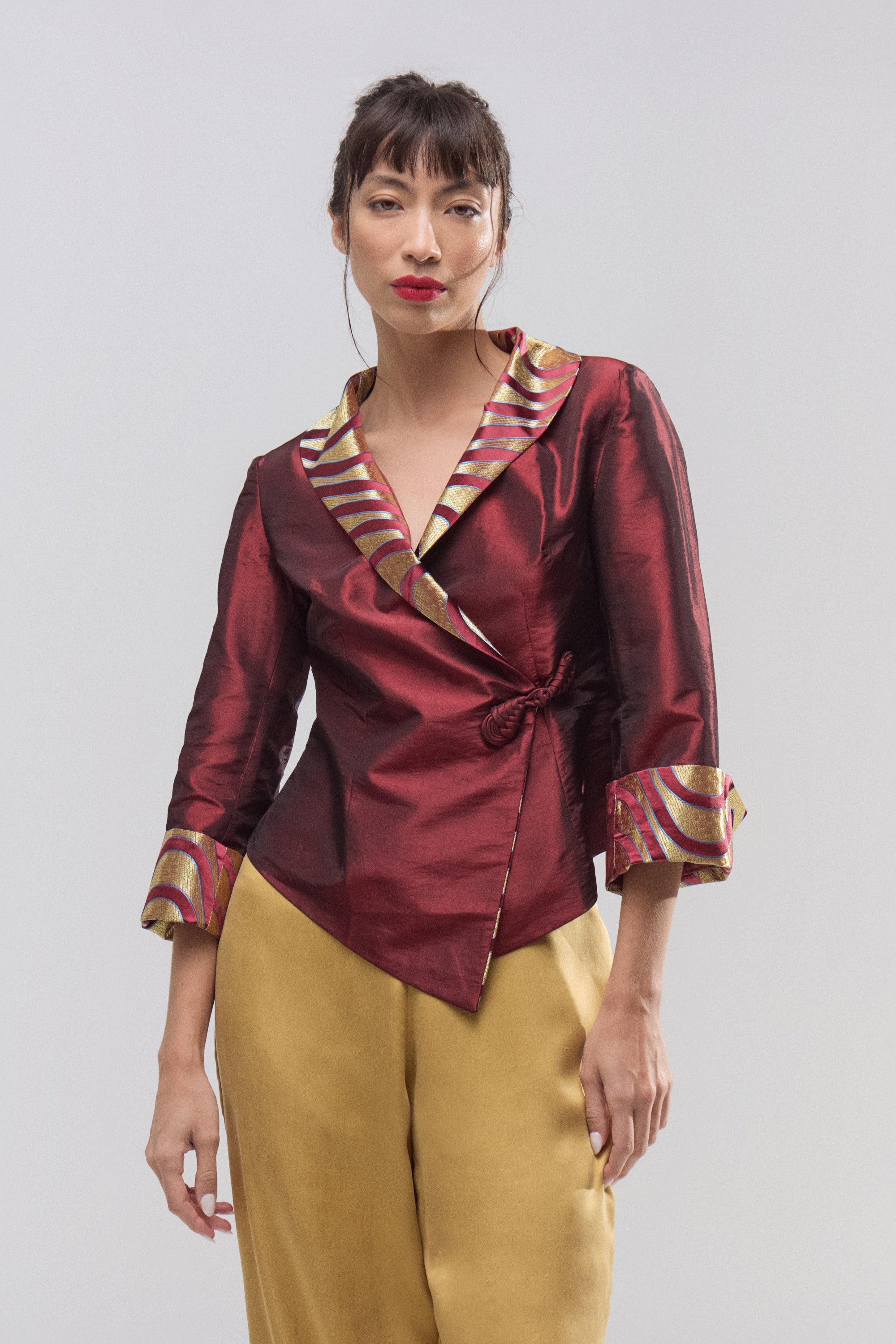 Chaqueta Rubí de Shantung