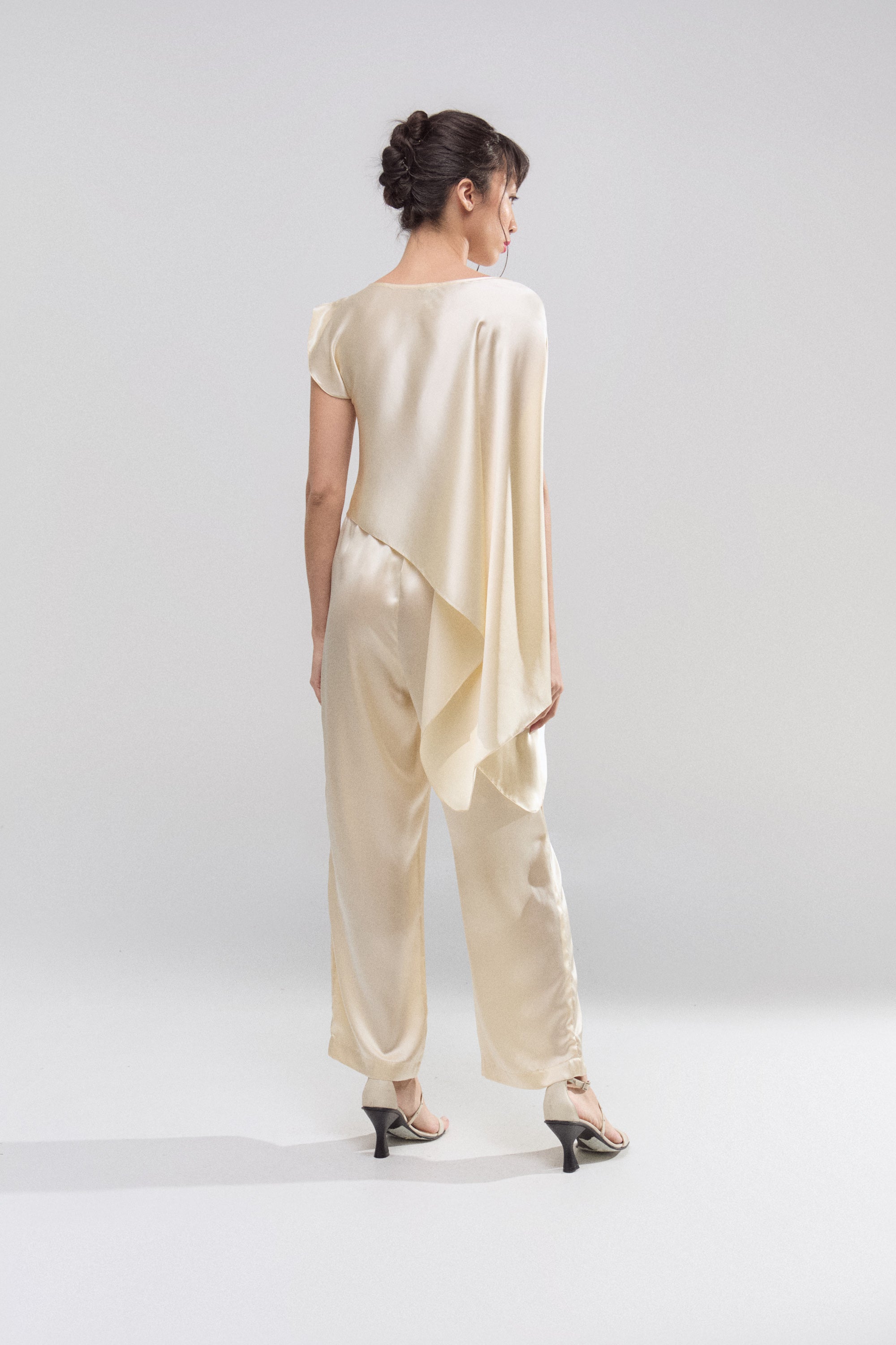Conjunto Luz de Marfil