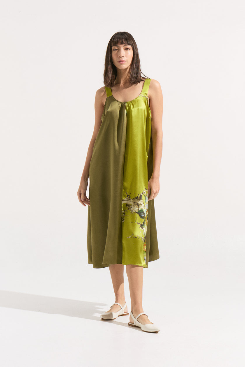 Vestido de Seda “Jardín Oliva”