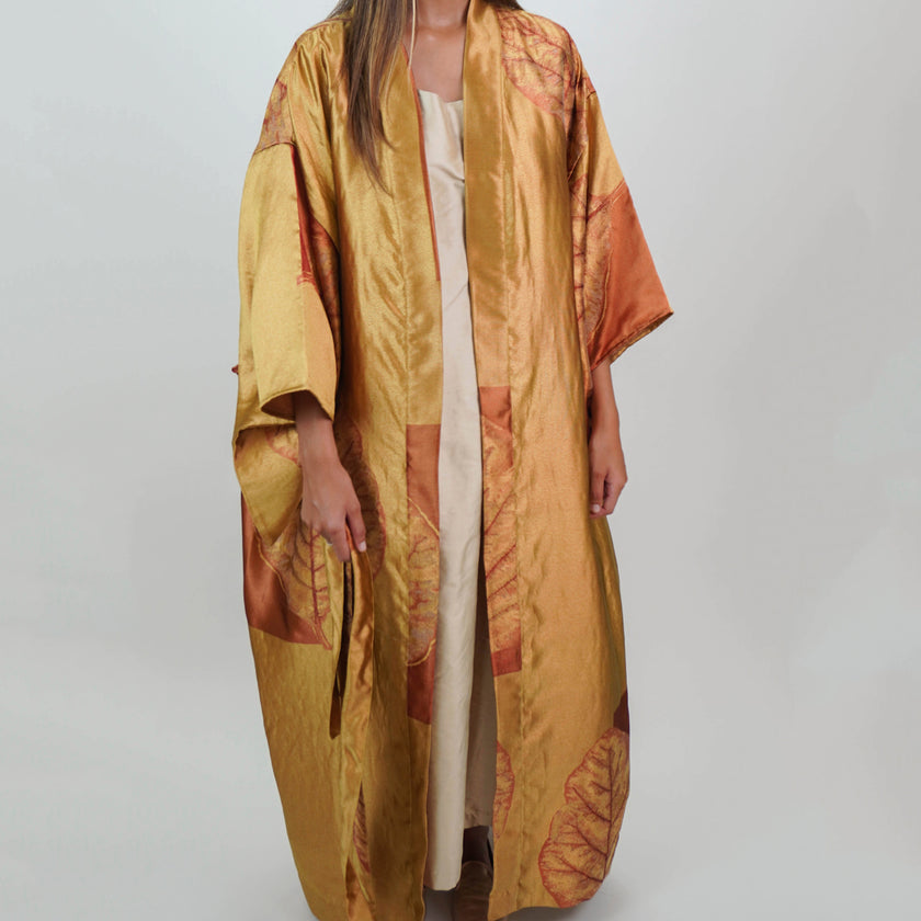 Kimono de Seda Natural – Exclusividad y Sofisticación