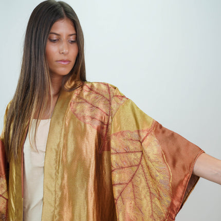 Kimono de Seda Natural – Exclusividad y Sofisticación