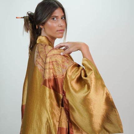 Kimono de Seda Natural – Exclusividad y Sofisticación