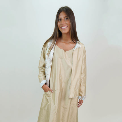 Vestido Largo de Seda Natural – Elegancia sin Esfuerzo