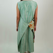 Vestido de Shantung de Seda con Recortes Estampados – Elegancia y Exclusividad en Cada Detalle