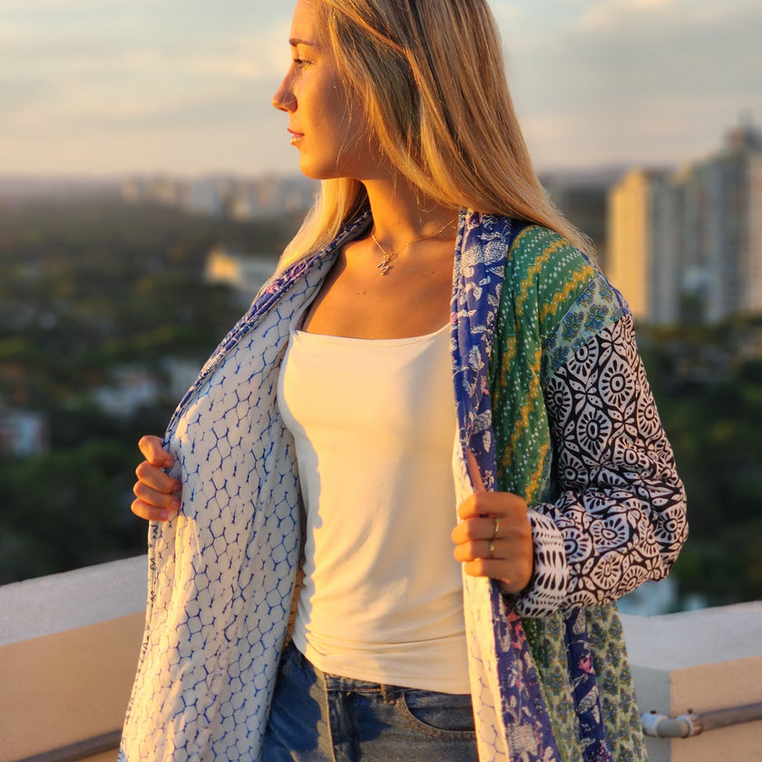 Kimono Largo de Algodón Matelaseado – Elegancia & Confort en Cada Detalle
